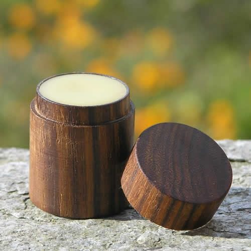 ナイアード高山シャクナゲの香りビーワックス〔蜜ろう〕リップクリーム10ml